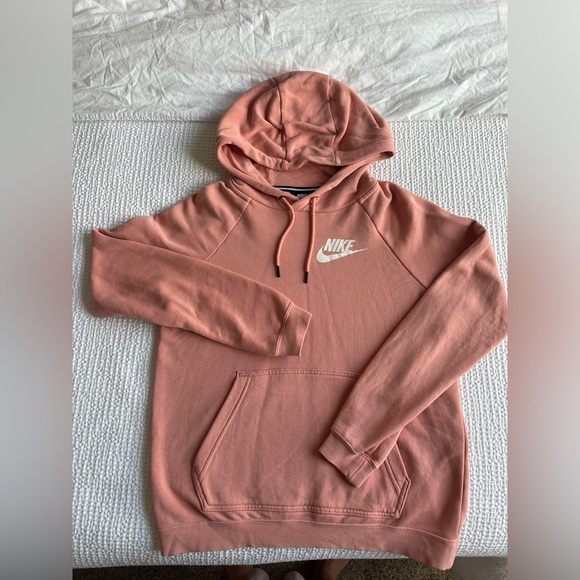 Women’s Nike sweatshirt - Picture 1 of 4